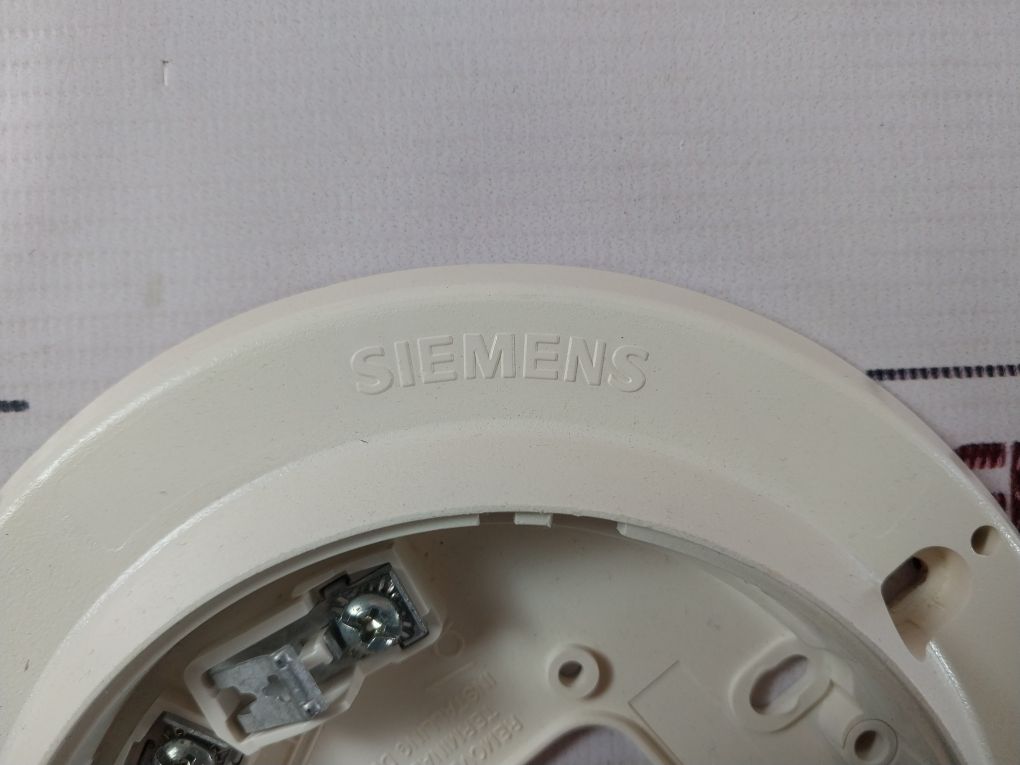 Lot Of 4X Siemens Db-11E Smoke Detector Base