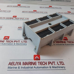 Siemens M-0016 Elc-circuit Breaker (Part Only)