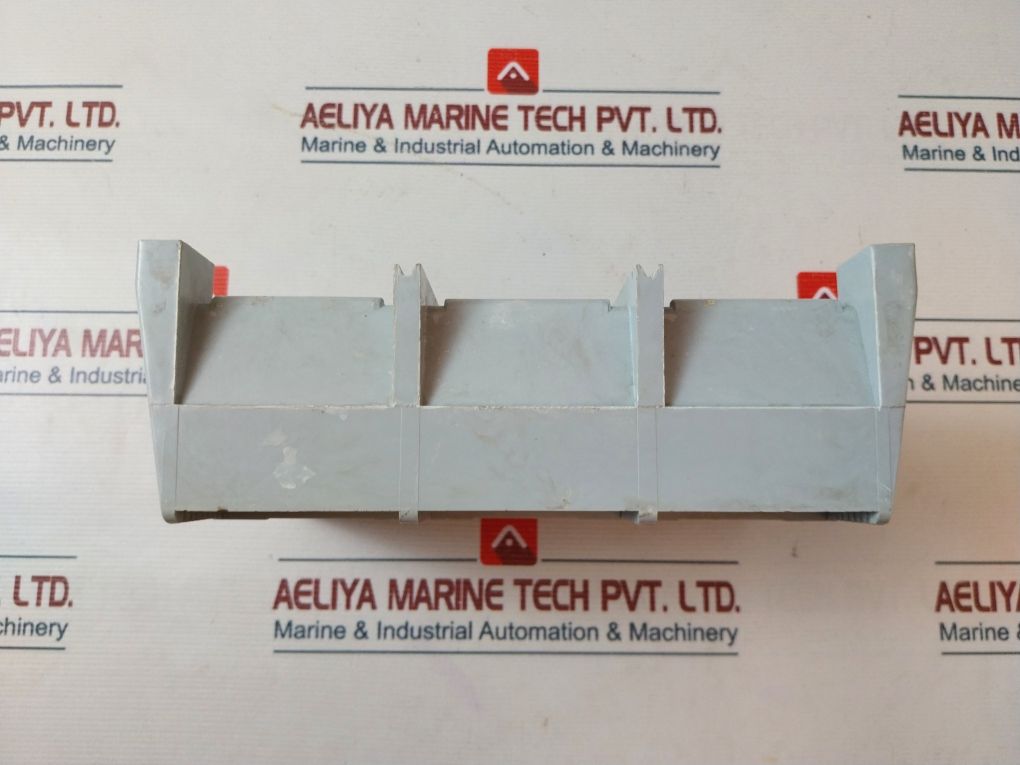 Siemens M-0016 Elc-circuit Breaker (Part Only)