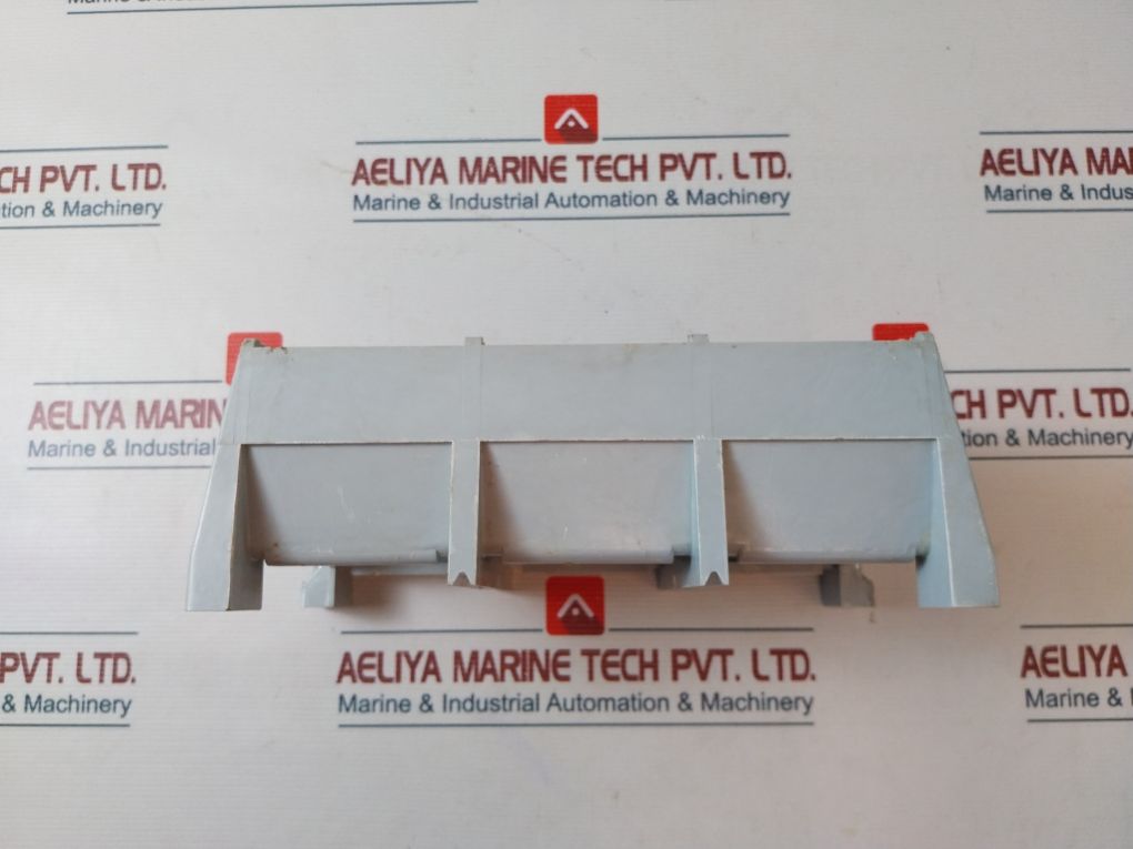 Siemens M-0016 Elc-circuit Breaker (Part Only)