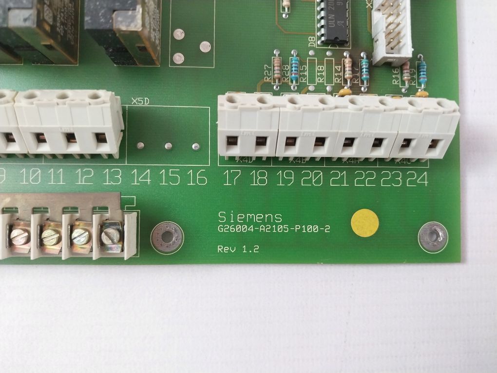 Siemens G26004-a2105-p100-2 Circuit Board