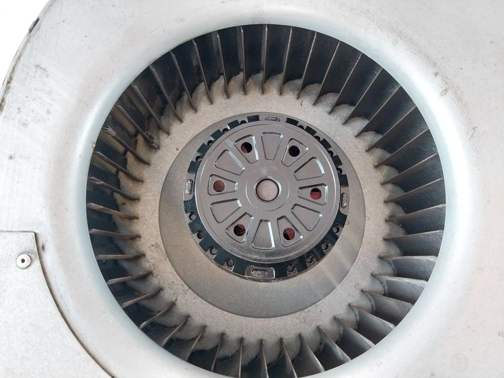 Siemens G4E280-bc23-05 Inverter Fan Mlfb 6Sl3362-0Ag00-0Aa1