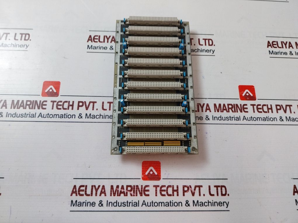 Siemens J31070-a4452-f009-b1-85 Backplane Board