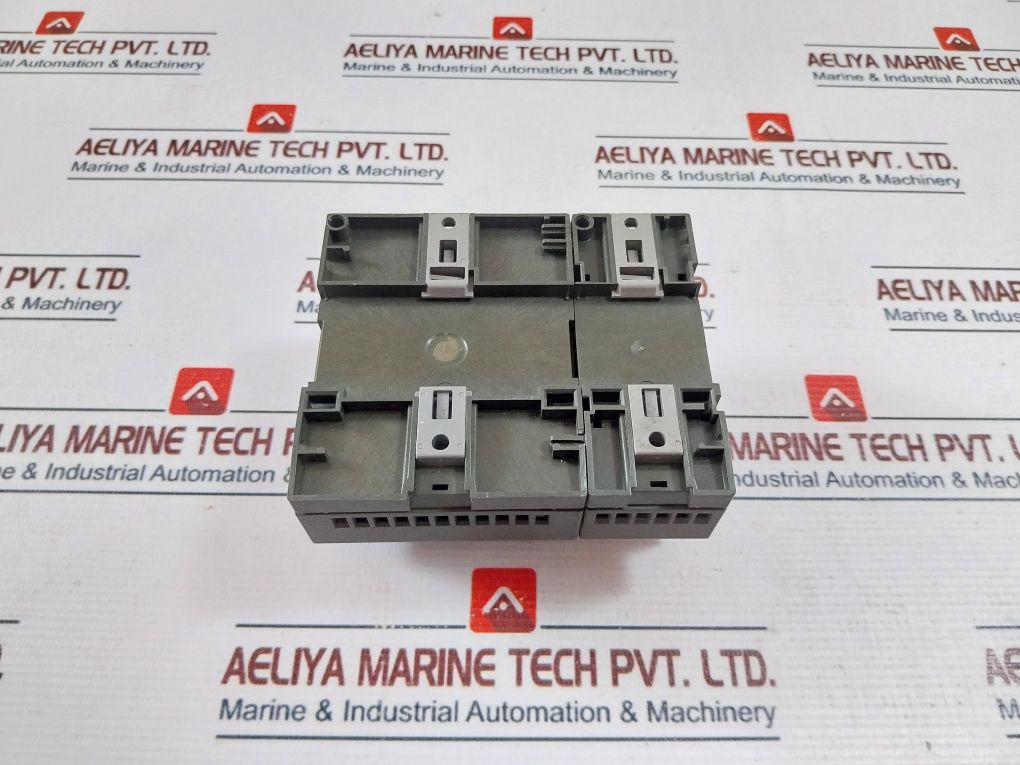 Siemens Logo! 12/24Rc Logic Module 6Ed1 052-1Md00-0Ba6