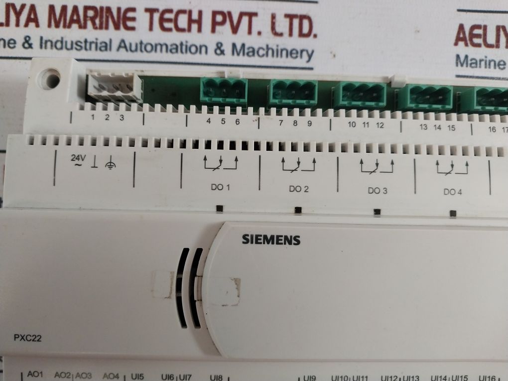 Siemens Pxc22.D Automation Station With 22 Data Points Class 2 Ip20 50/60Hz