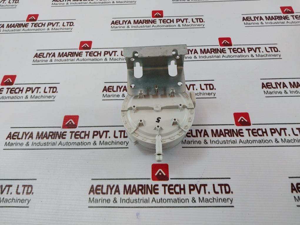 Siemens Qbm81-5 Differential Pressure Switch