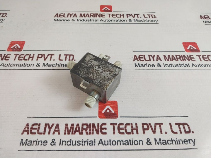Siemens S43128-k-a3, 3-way Splitter