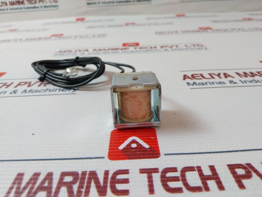 Siemens Sbuv24 Insulated Case Circuit Breaker 122816B Set 