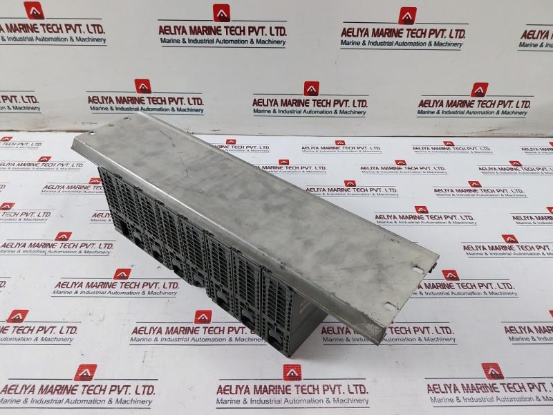 Siemens Simatic Et 200M I/O Module 1P 6Es7 390-1Ae80-0Aa0