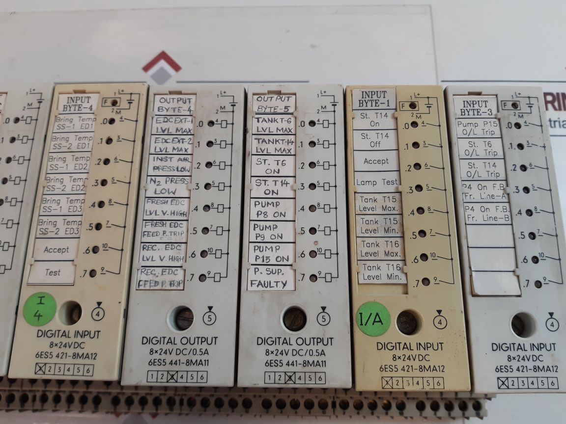 Siemens s5-100u cpu 102 6es5 102-8ma02+6es5 421-8ma12+6es5 441-8ma11 rack