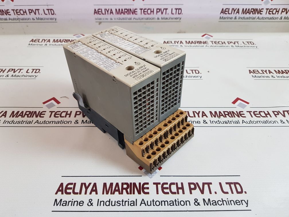 Siemens Simatic S5 6Es5 421-8Ma12+6Es5 441-8Ma11 Digital I/O Module