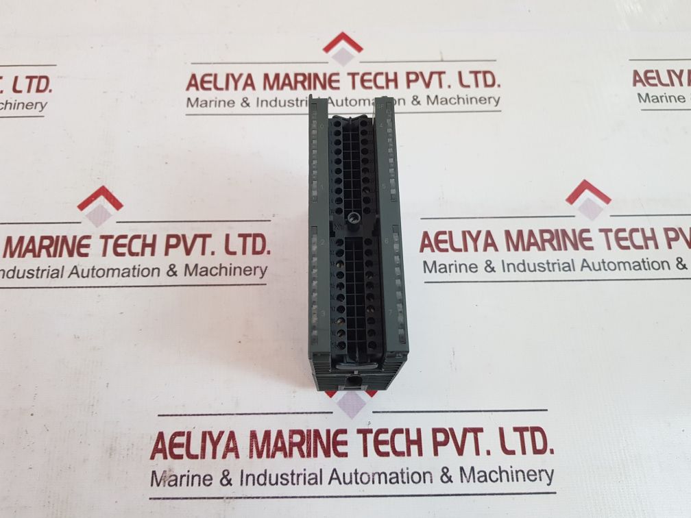 Siemens 6Es7 322-5Hf00-0Ab0 Output Module
