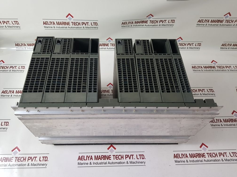 Siemens Simatic S7 6Es7400-2Ja00-0Aa0 Rack Ur2-h X345/2