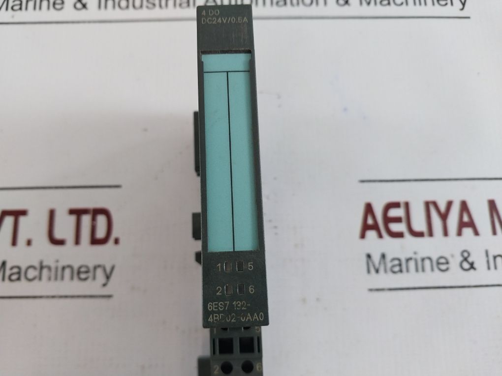 Siemens 6Es7 132-4Bd02-0Aa0 Digital Output Module