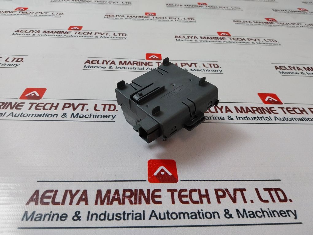 Siemens Simatic S7 6Es7 195-7Hd10-0Xa0 Bus Module 