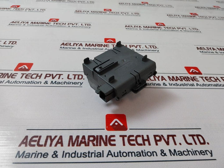 Siemens Simatic S7 6Es7 195-7Hd10-0Xa0 Bus Module 