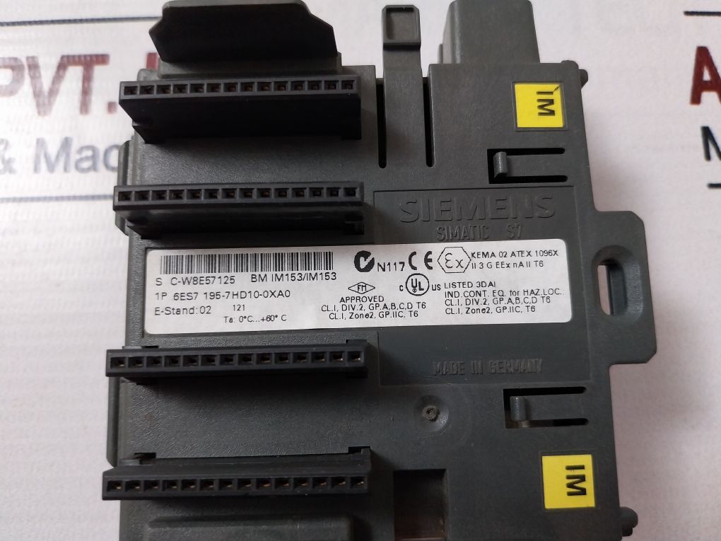 Siemens Simatic S7 6Es7 195-7Hd10-0Xa0 Bus Module 