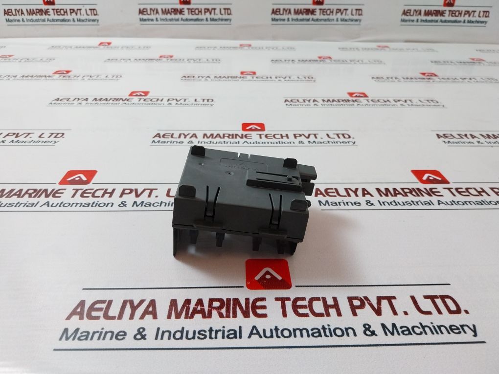 Siemens Simatic S7 6Es7 195-7Hd10-0Xa0 Bus Module 