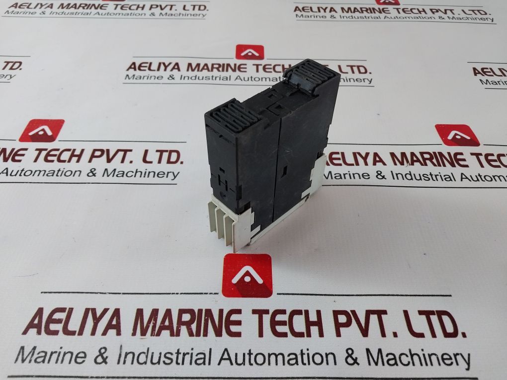 Siemens 3Rp1512-1Ap30 Time Relay 1,5-30S