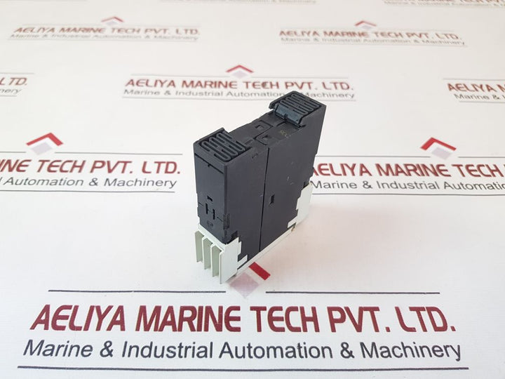 Siemens 3Rp1576-1Np30 Time Relay 200-240V Ac