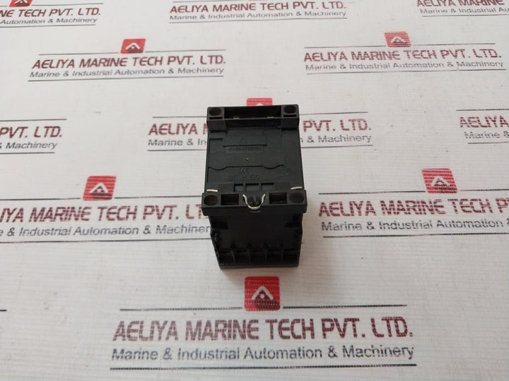 Siemens Sirius 3Rh2131-1Af00 Contactor 690V 50/60Hz