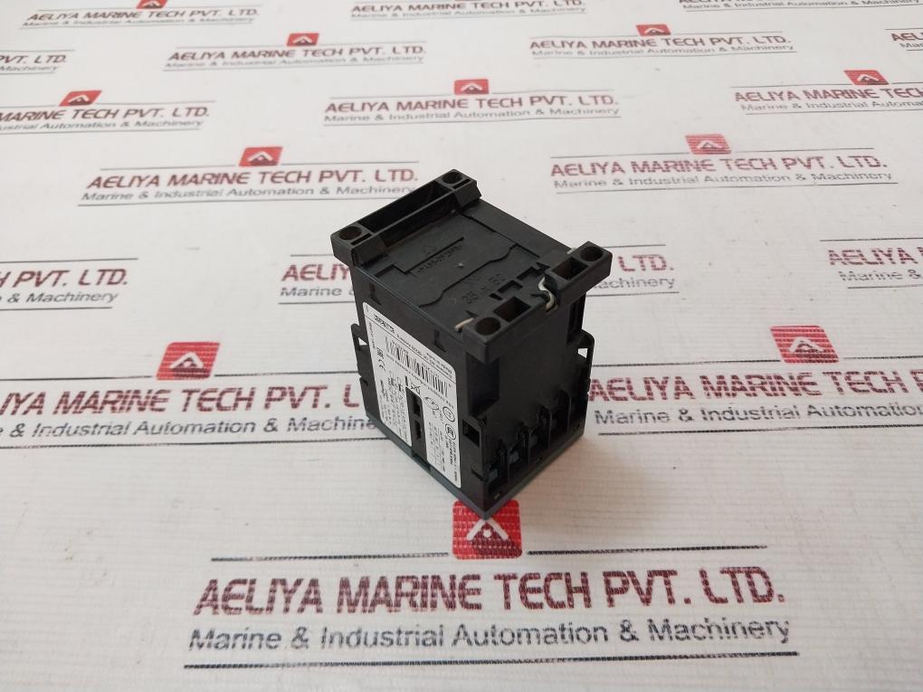 Siemens Sirius 3Rh2131-1Af00 Contactor 690V 50/60Hz