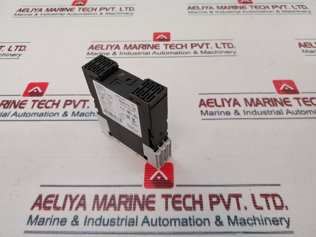 Siemens Sirius 3Rp1525-1Ap30 Time Relay On Delay
