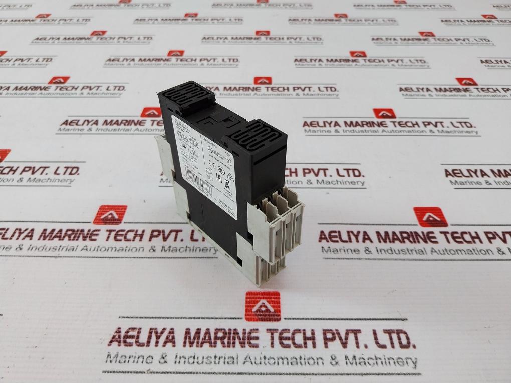 Siemens Sirius 3Rp1525-1Bp30 Timing On Delay Relay 200-240Vac