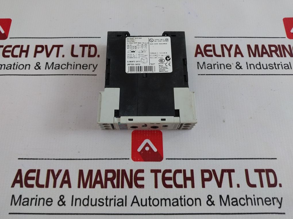 Siemens 3Rp1555-1Ap30 Time Delay Relay 200-240 Vac