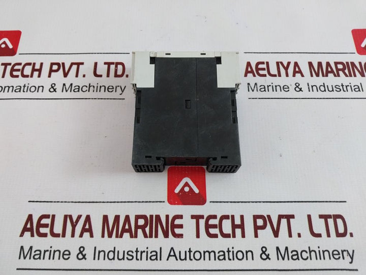Siemens 3Rp1555-1Ap30 Time Delay Relay 200-240 Vac