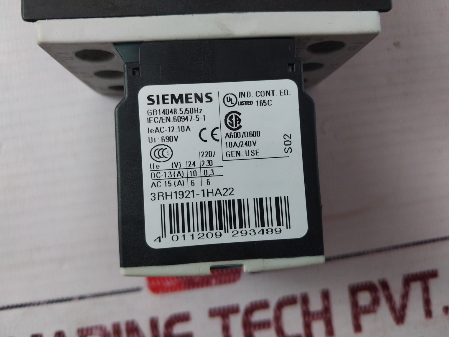 Siemens 3Rt1023-1A...0 Motor Starter Contactor 3Zx1012-0Rt02-1Aa1