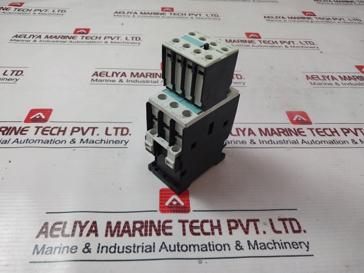 Siemens 3Rt1023-1A...0 Motor Starter Contactor 3Zx1012-0Rt02-1Aa1