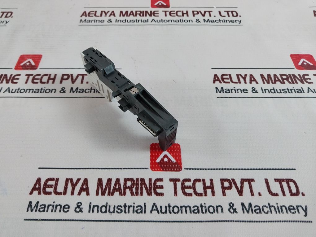 Siemens Tm-p15C22-01 Terminal Module 6Es7 193-4Ce10-0Aa0