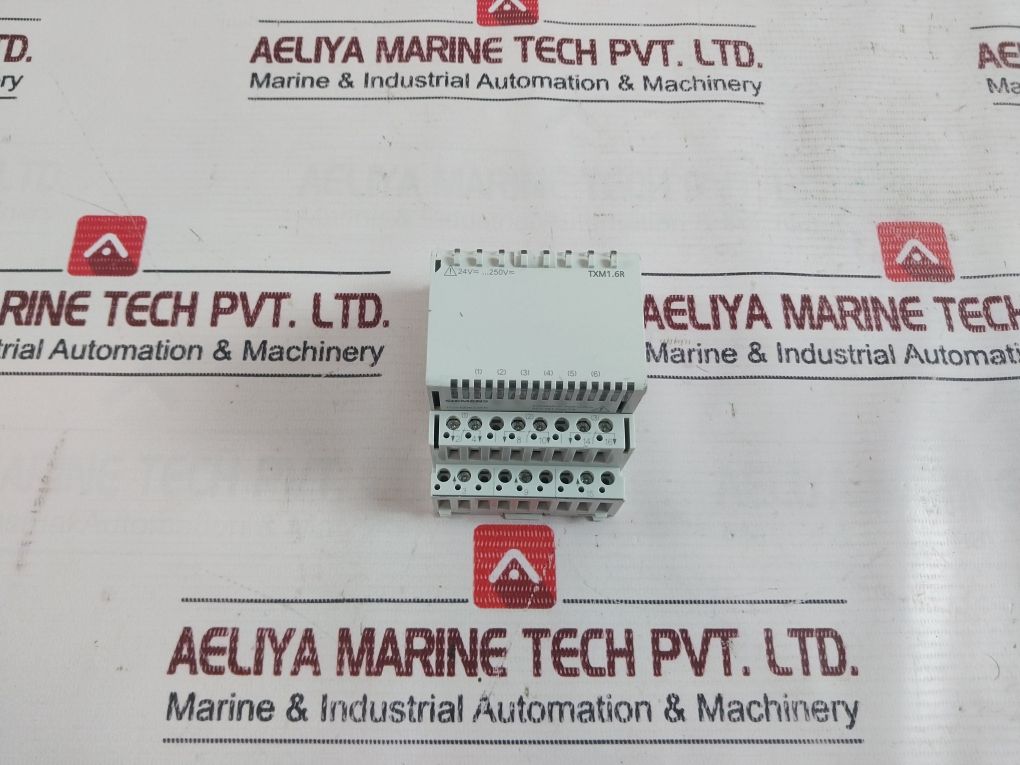 Siemens Txm1.6R Relay Output Module
