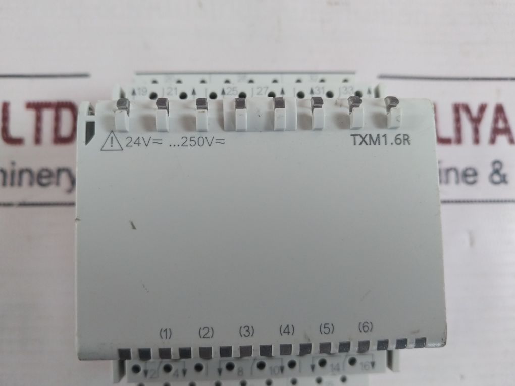 Siemens Txm1.6R Relay Output Module 