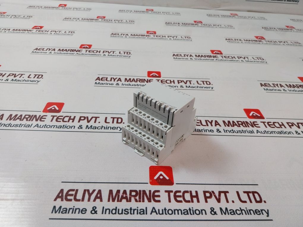 Siemens Txm1.6R Relay Module 24V Ac/Dc