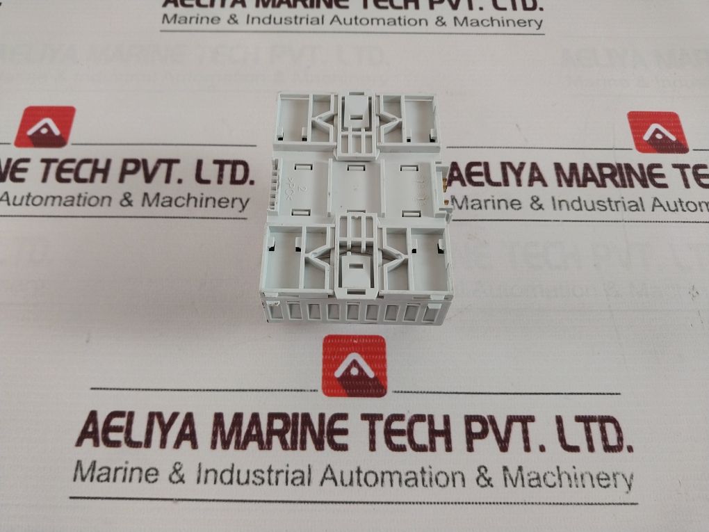 Siemens Txm1.8X Universal Input/Output Module Rev. Ca