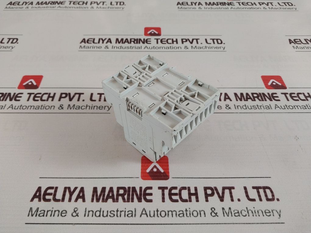 Siemens Txm1.8X Universal Input/Output Module Rev. Ca