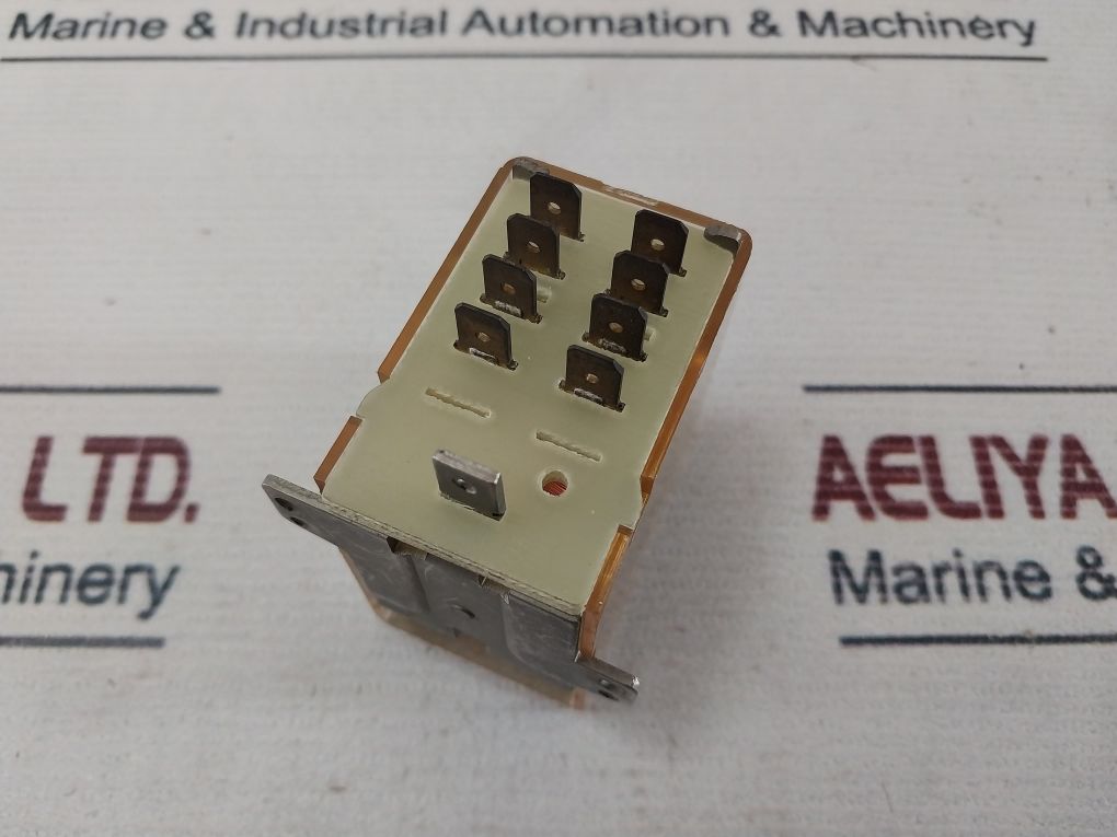 Siemens V23009-a0007-a051 Relay