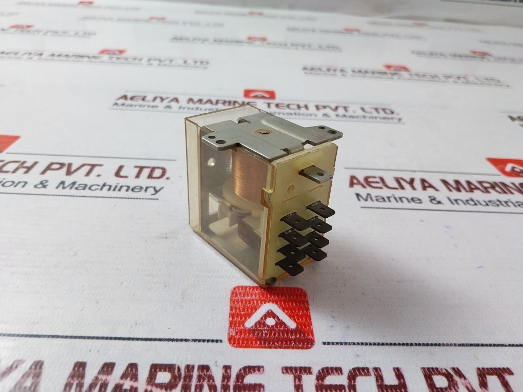 Siemens V23009-a0007-a052 Relay