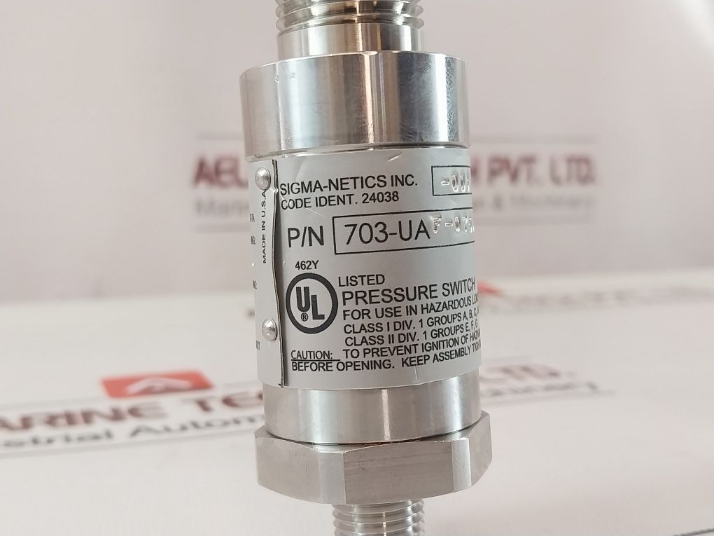 Sigma-netics 24038 Pressure Switch