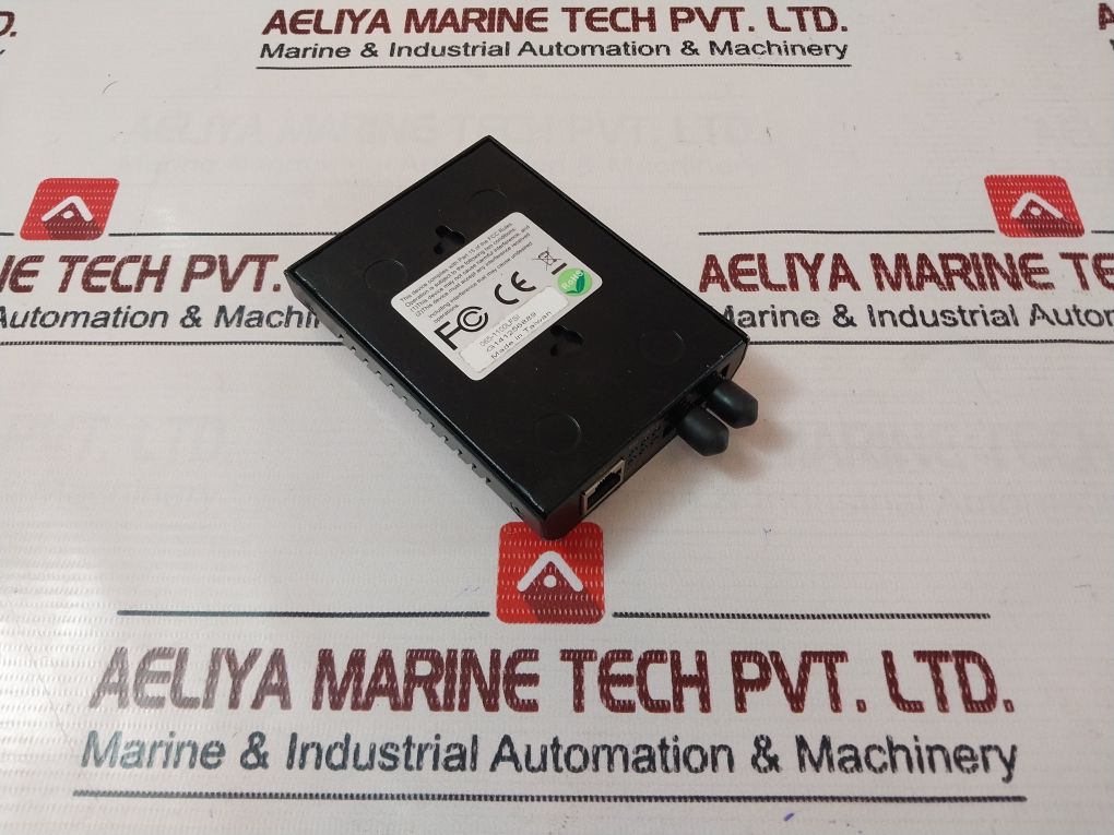 Signamax 065-1100Lfs Media Converter