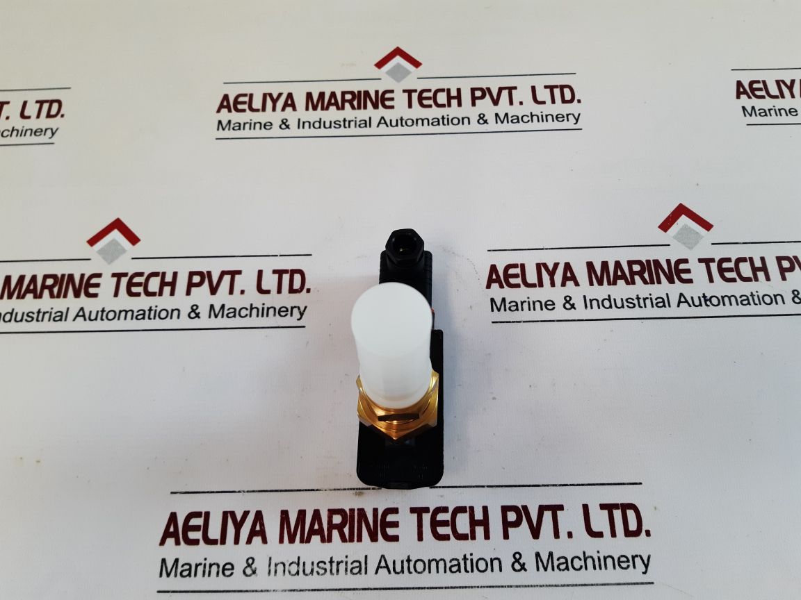 Sika Vhs07M0Gmsko05 Flow Switch
