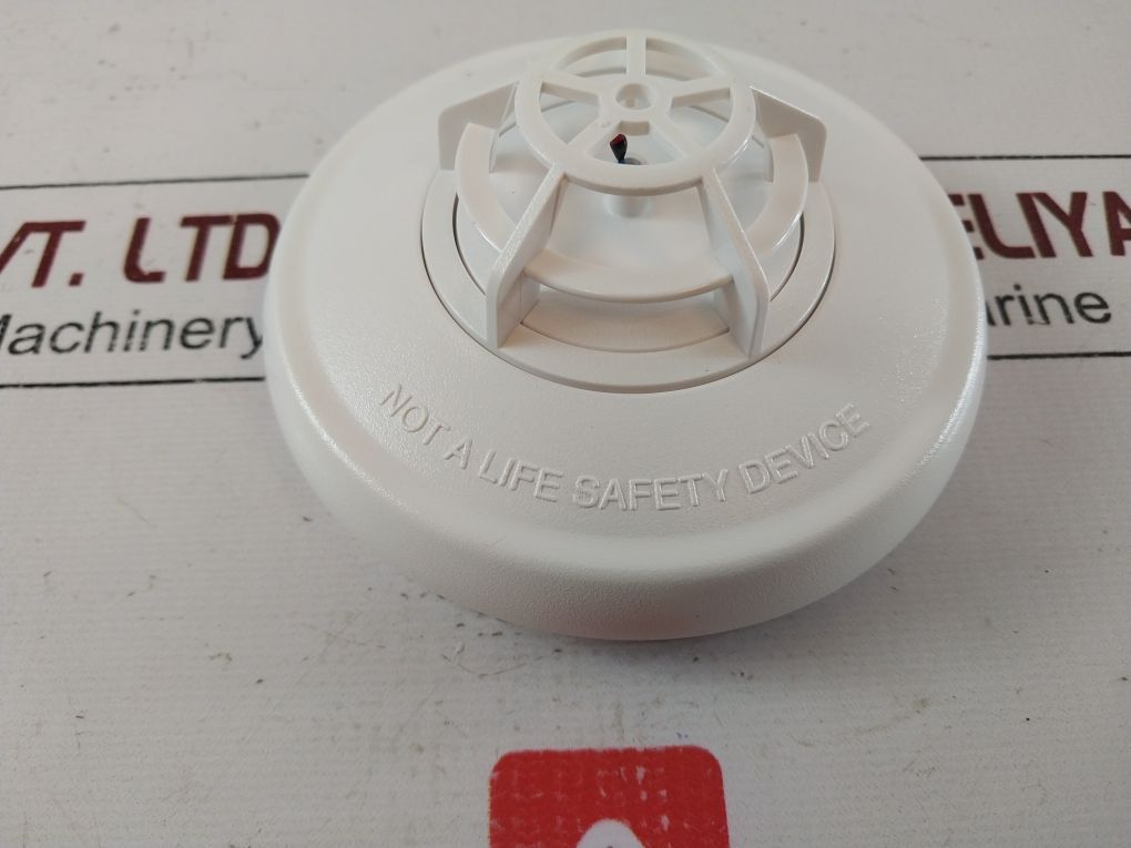 Simplex 4098-9733 Heat Detector – Aeliya Marine Tech