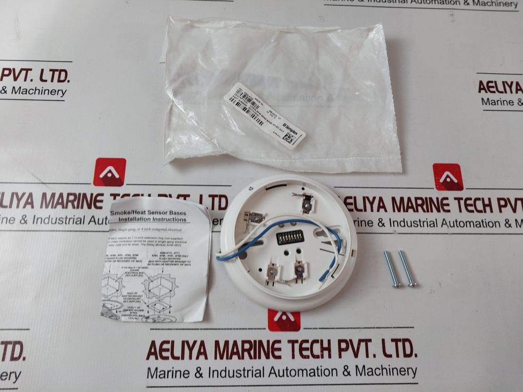 Simplex 4098-9789 Smoke/Heat Detector Base – Aeliya Marine Tech