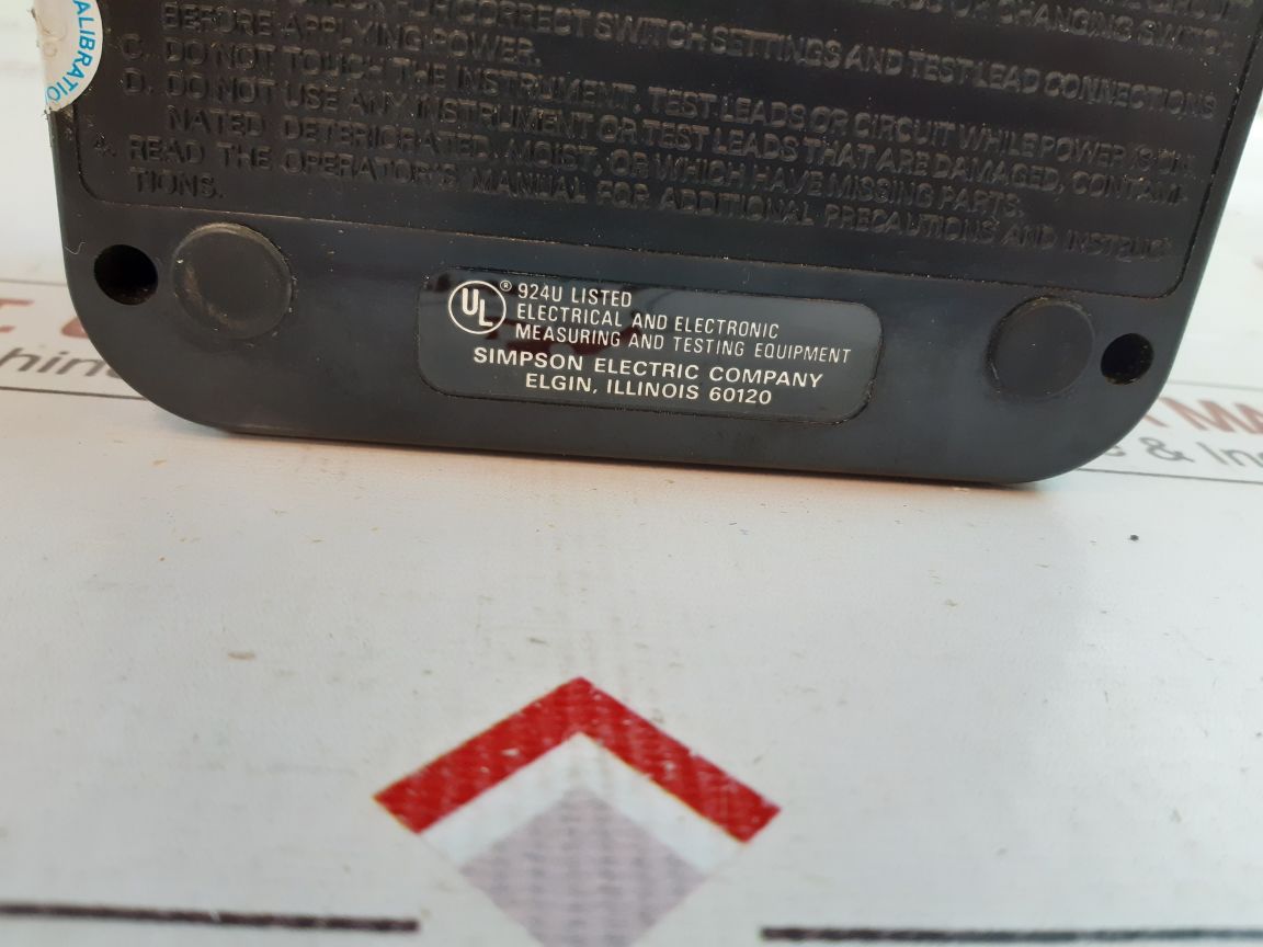 Simpson 260 series 8 volt-ohm-milliammeter