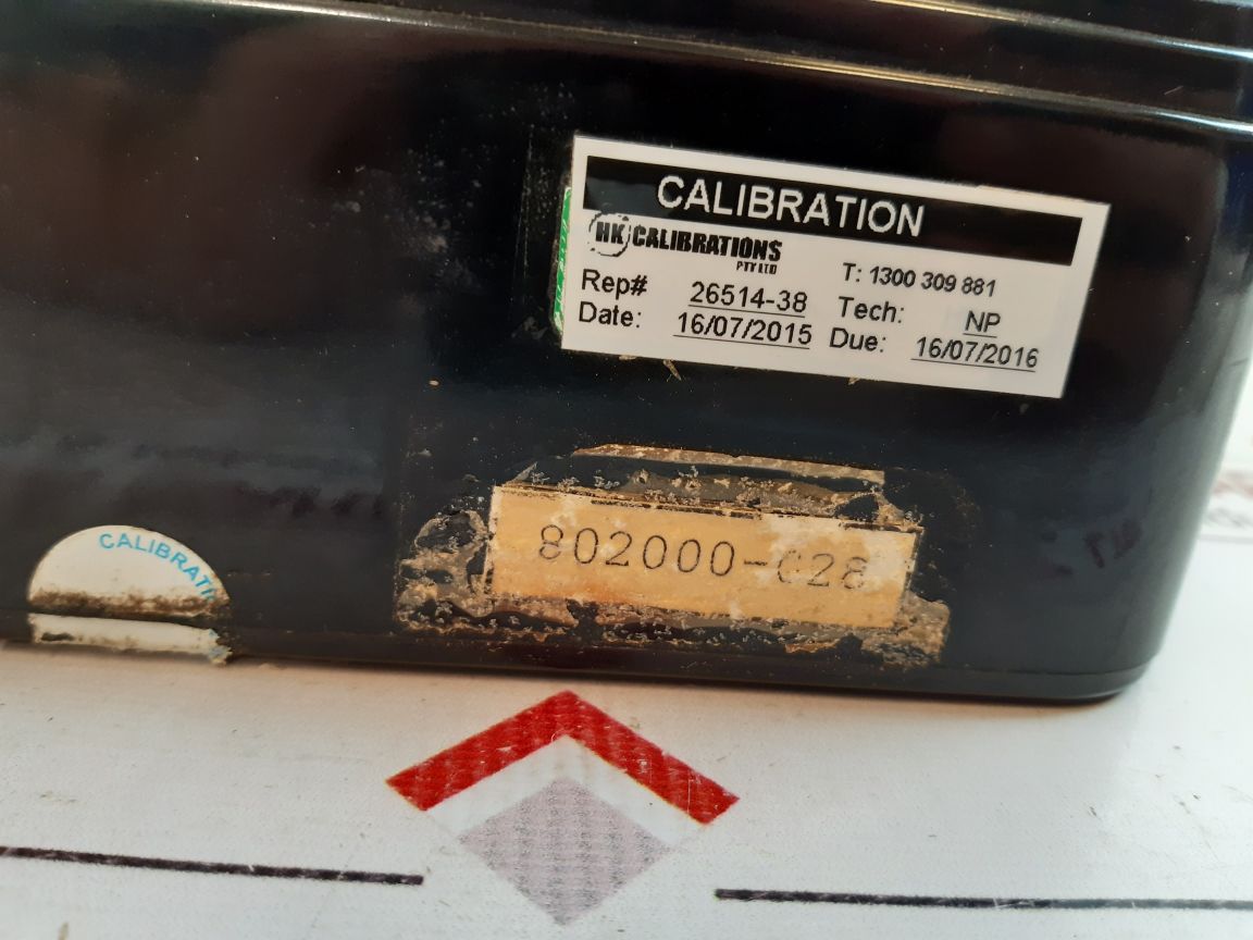 Simpson 260 series 8 volt-ohm-milliammeter