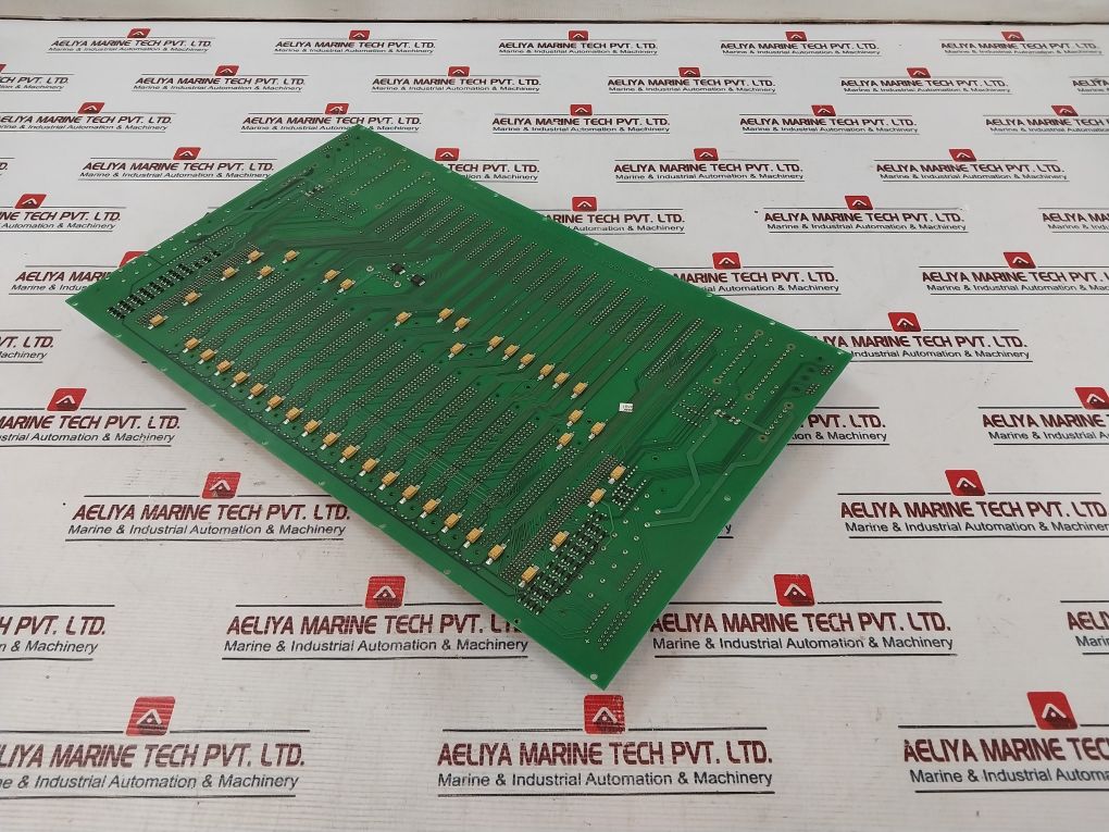 Simrad Norge 37937893 A Printed Circuit Board 