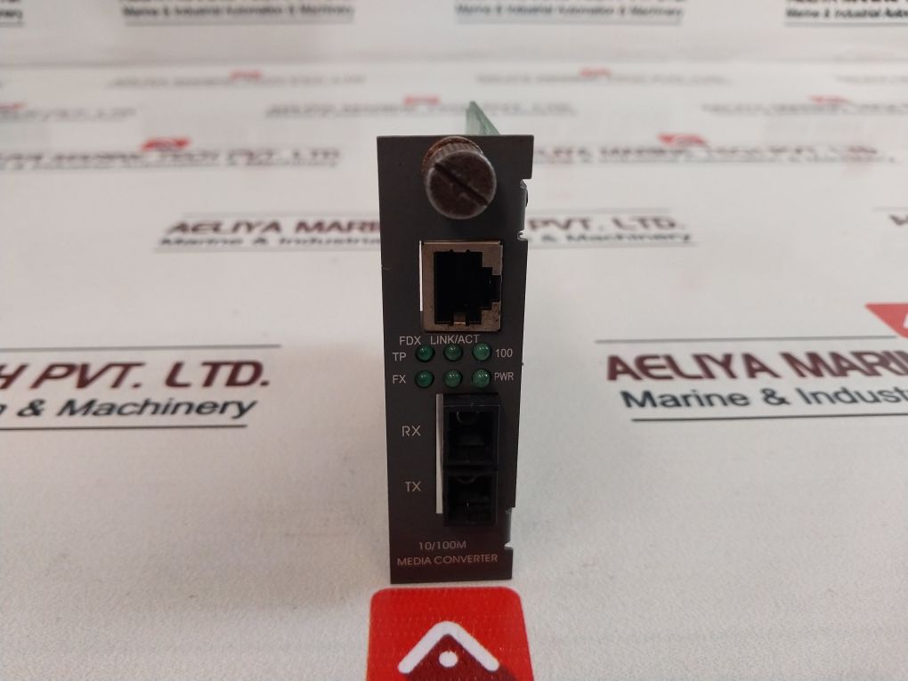 Sixcom Mtn155-s5-25 10/100Mbps Media Converter Pcb