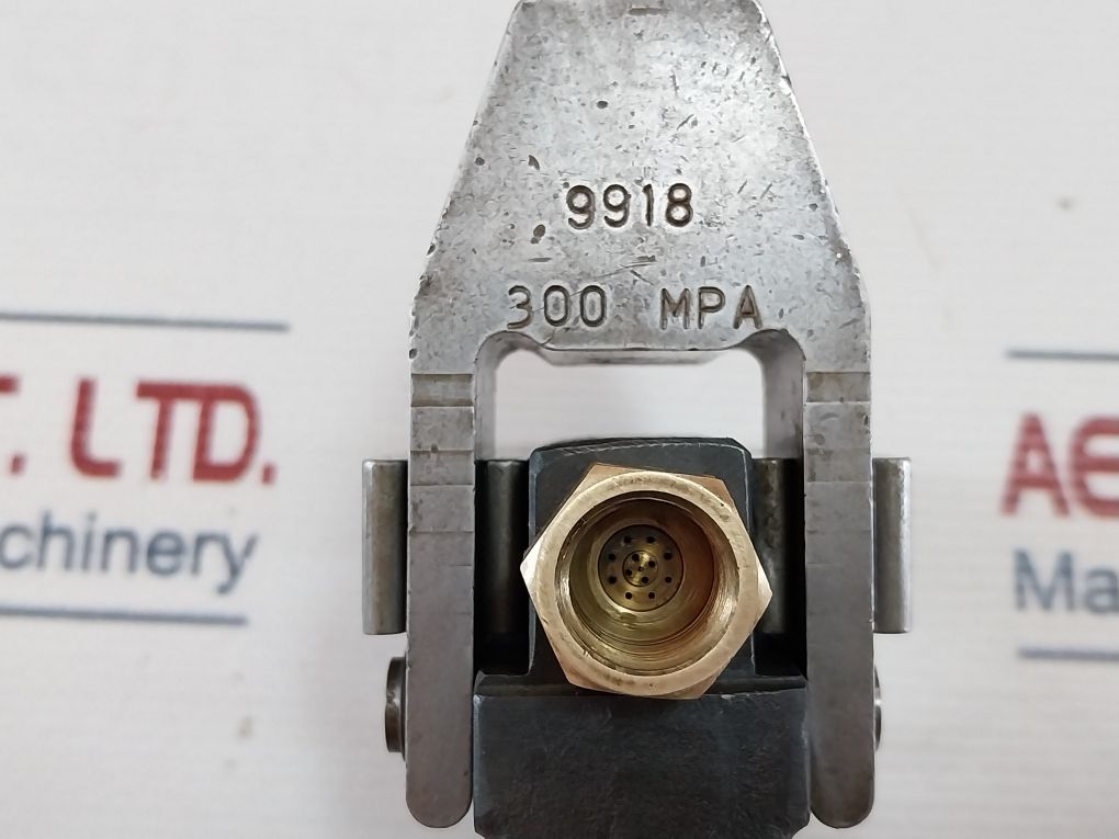 Skf 226400 Oil Injector Pump